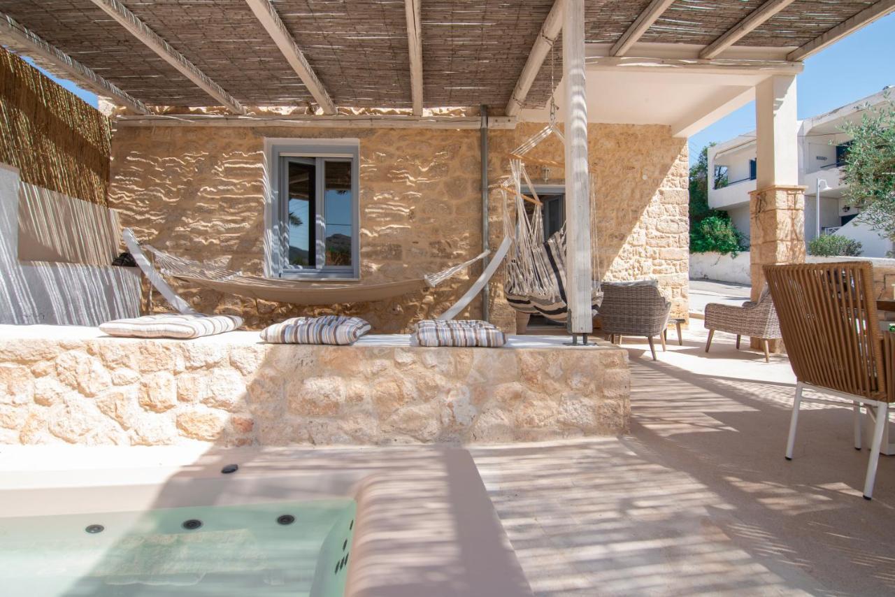 Terra E Sole Spa Suite Aegina Vathí Buitenkant foto