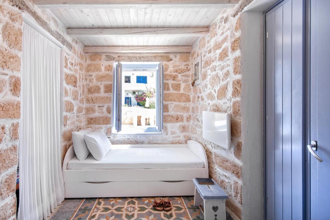 Terra E Sole Spa Suite Aegina Vathí Buitenkant foto